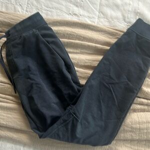 Men’s small lululemon joggers